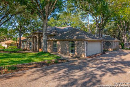 218 Montwood, Seguin, テキサス 78155, アメリカ合衆国