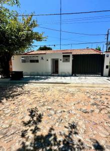 Ñasaindy entre Avenida Republica Argentina y Nicolas Bo , Lambaré, Central 00001, Paraguay