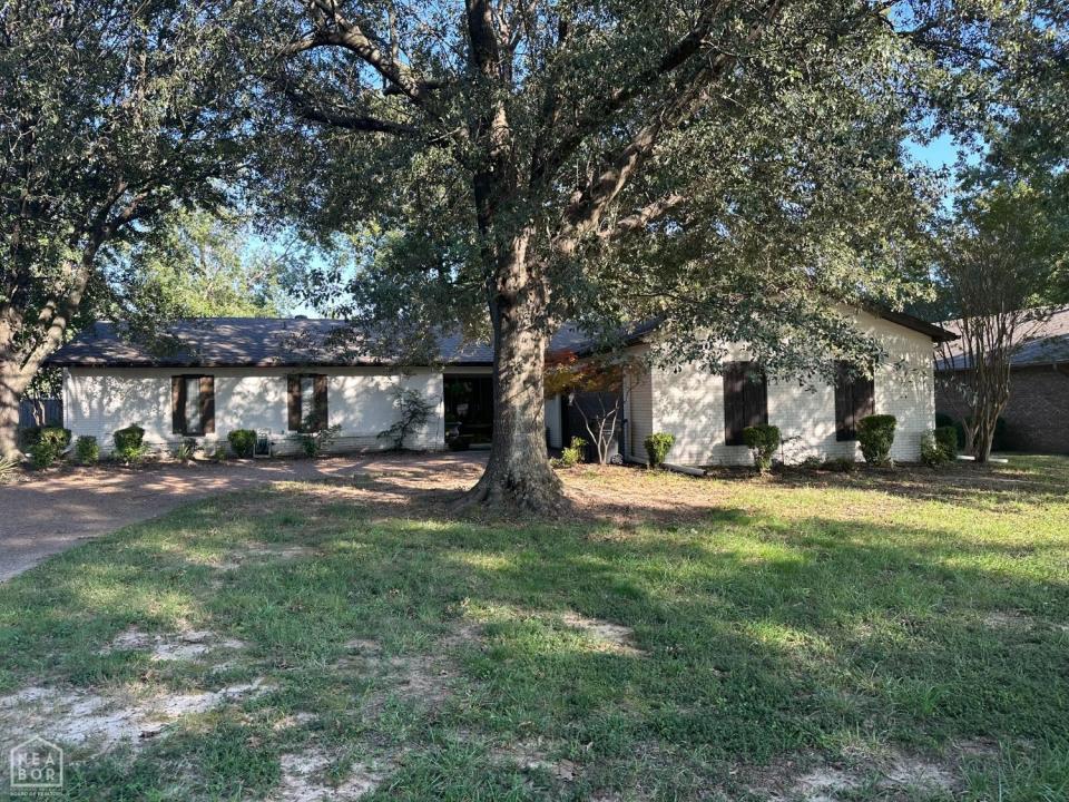 3004 Greenbriar Drive, Jonesboro, Arkansas 72401, USA