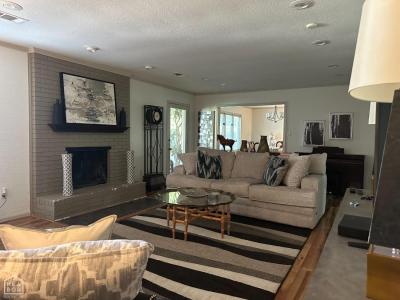 3004 Greenbriar Drive, Jonesboro, Arkansas 72401, USA
