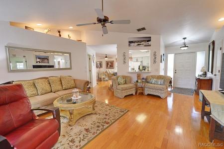 90 E Falconry Court, Hernando, 佛羅里達州 34442, 美國