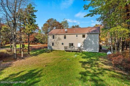 1042 Clover Road, Long Pond, Pennsylvania 18334, Amerika Birleşik Devletleri