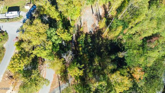 374 Loop Road, Gatlinburg, Tennessee 37738