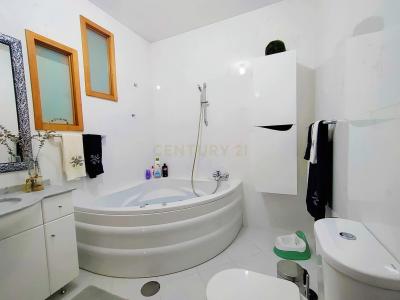 Vila Nova De Famalicão, Брага 4760-497, Португалия