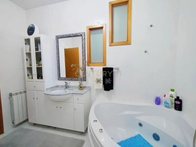 Vila Nova De Famalicão, Брага 4760-497, Португалия