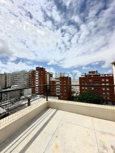 Colon , Ciudad Vieja, Montevideo 11200, Уругвай