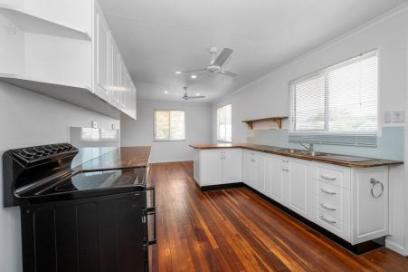 180 Mill Drive, Kirwan, QLD 4817, Australia