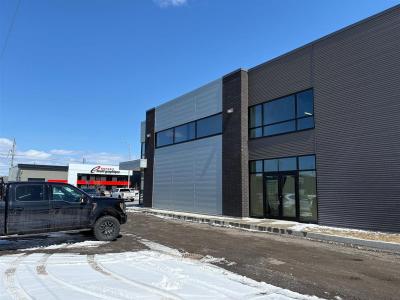 490  Ch. Industriel, Gatineau (Gatineau), 퀘벡주 J8R 0J9, 캐나다