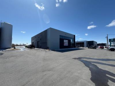 490  Ch. Industriel, Gatineau (Gatineau), 퀘벡주 J8R 0J9, 캐나다
