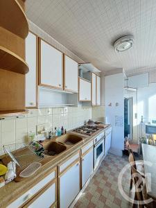 Brives Charensac, Auvergne 43700, France