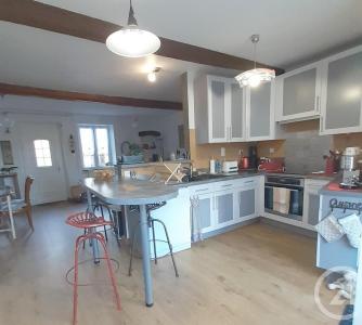 Volvic, Auvergne 63530, Fransa