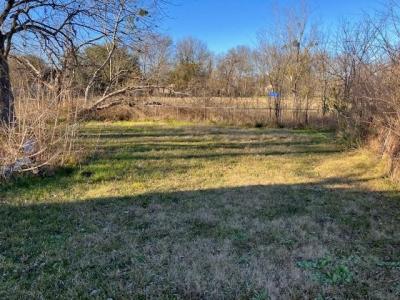 1013 W College, Clarksville, Texas 75426, Estados Unidos