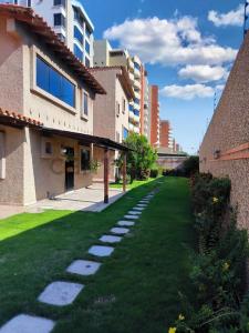 Calle Arismendi Conjunto Residencial La Trinidad, Lechería, Anzoategui 6016, Venezuela