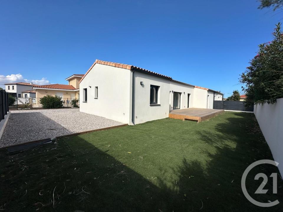 Palau Del Vidre, Languedoc-Roussillon 66690, France