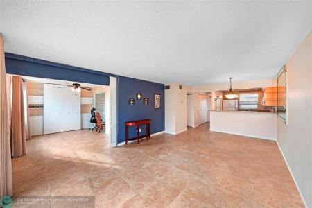 7500 NW 30th Pl 402, Sunrise, Flórida 33313, Estados Unidos