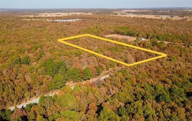 13515 E 586 Road, Peggs, Oklahoma 74452
