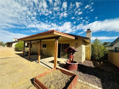 13925 Burning Tree Drive, Victorville, קליפורניה 92395, ארצות הברית של אמריקה 