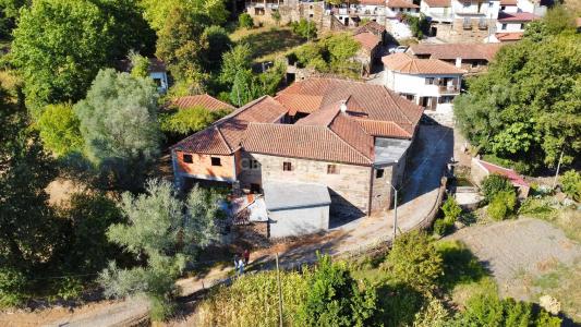 Vila Nova De Famalicão, Брага 4870-214, Португалия