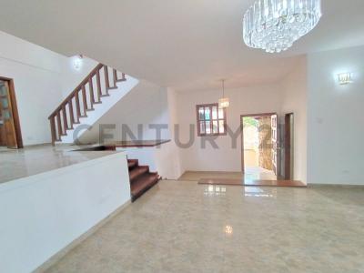 Av Marti Lazo Casa, Caracas, Miranda 1060, ベネズエラ