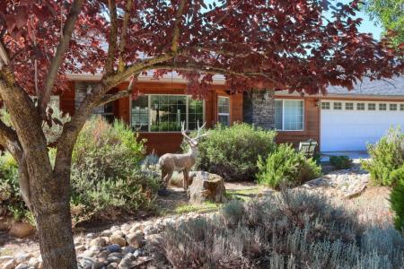 38788 Goldenrod Lane, Oakhurst, California 93644