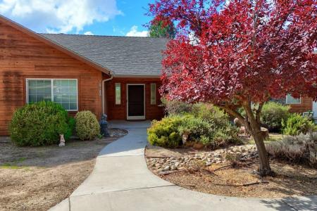 38788 Goldenrod Lane, Oakhurst, California 93644