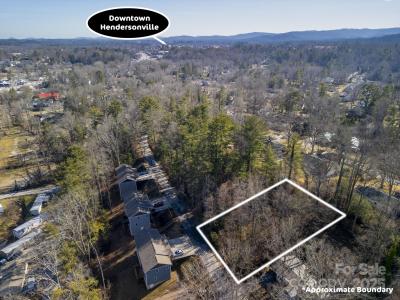 00 Upper Ridgewood Boulevard, Hendersonville, Karolina Północna 28739, USA