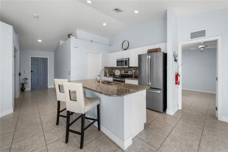 3615 4th Street SW, Lehigh Acres, Florida 33976, Amerika Birleşik Devletleri