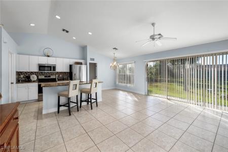 3615 4th Street SW, Lehigh Acres, Florida 33976, Amerika Birleşik Devletleri