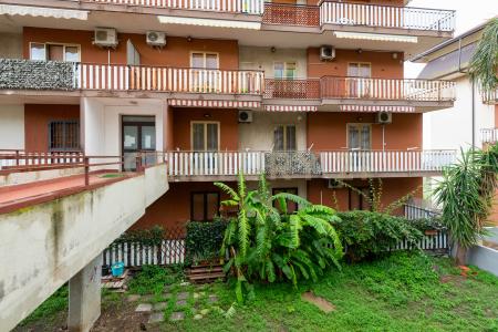 Viale Carmine Caruso, Motta Sant'Anastasia, Sicilia 95040, Italy
