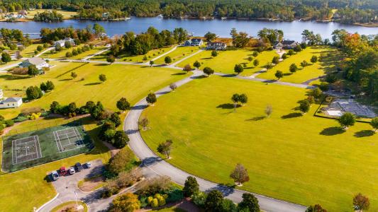 76 Club House Drive, Arapahoe, NC 28510, USA