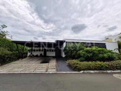 Cali, Valle Del Cauca 57, Colombia