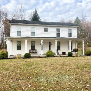 122 Village Drive, Lawrenceville, Pensilvania 16929, Estados Unidos