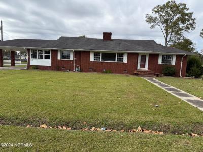 4254 Washington Street, Ayden, North Carolina 28513