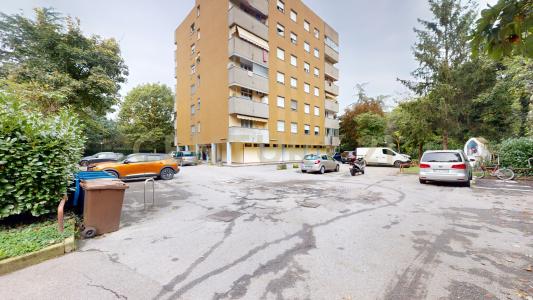 Via Aldo Moro, Rho, Lombardia 20017, Italia