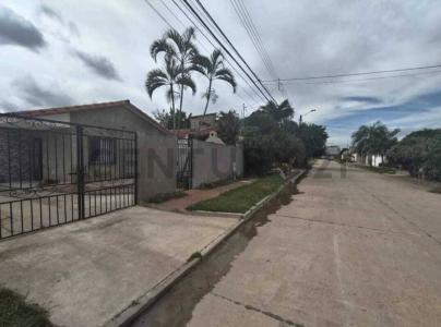 Urb. El Quior, Calle 8, Sur , Sur, Santa Cruz 0000, Boliwia