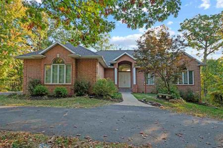 1520 Hickory Bluff Trl Nw, Swisher, Iowa 52338, USA