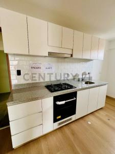 JUAN ENRIQUE VALLADARES , Lima, Lima 00001, 페루