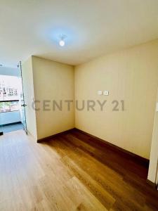 JUAN ENRIQUE VALLADARES , Lima, Lima 00001, 페루