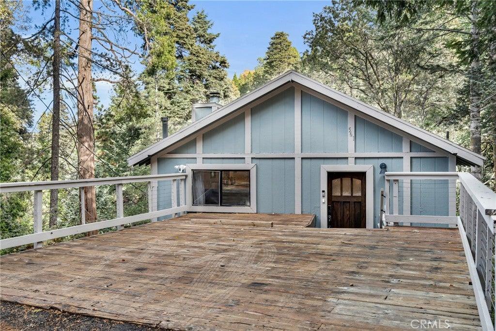 561 Dover Court, Lake Arrowhead, Califórnia 92352, Estados Unidos