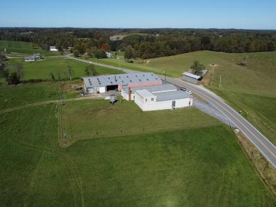 8646 US Highway 421, McKee, Kentucky 40447, USA