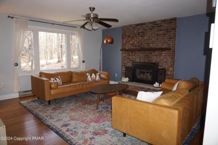 291 Selig Road, Pocono Lake, Pensilvania 18347, Estados Unidos