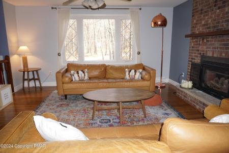 291 Selig Road, Pocono Lake, Pensilvania 18347, Estados Unidos