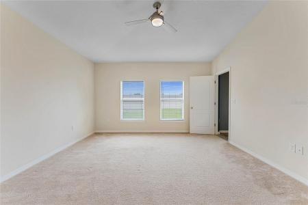 176 Whirlaway Drive, DAVENPORT, Florida 33837