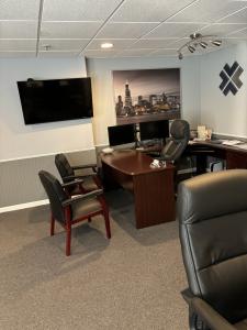 6006 Strathmoor Drive , 6, Rockford, Illinois 61107, USA