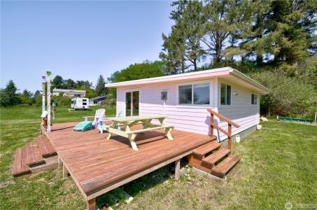 27 Beach Street, Bay Center, Washington 98527, Estados Unidos