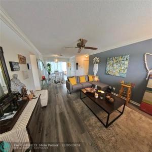4100 Crystal Lake Dr Unit# 209, Deerfield Beach, Floride 33064, États-Unis