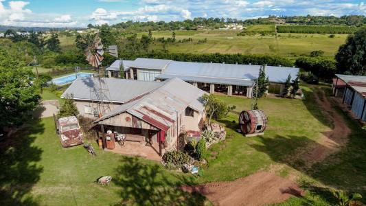 White River, 음봄벨라, 남아프리카