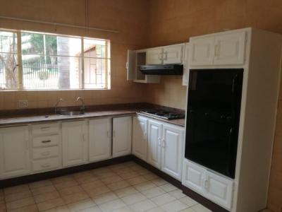 Akasia, Gauteng, 南非