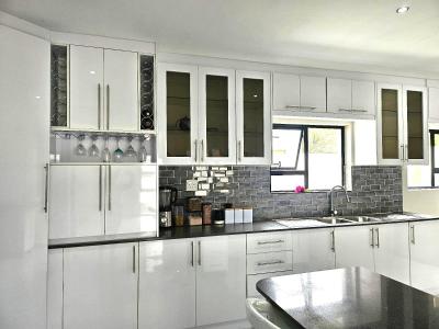 Hartbeespoort, North West, South Africa