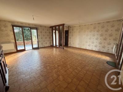 Chatellerault, Poitou-Charentes 86100, فرنسا
